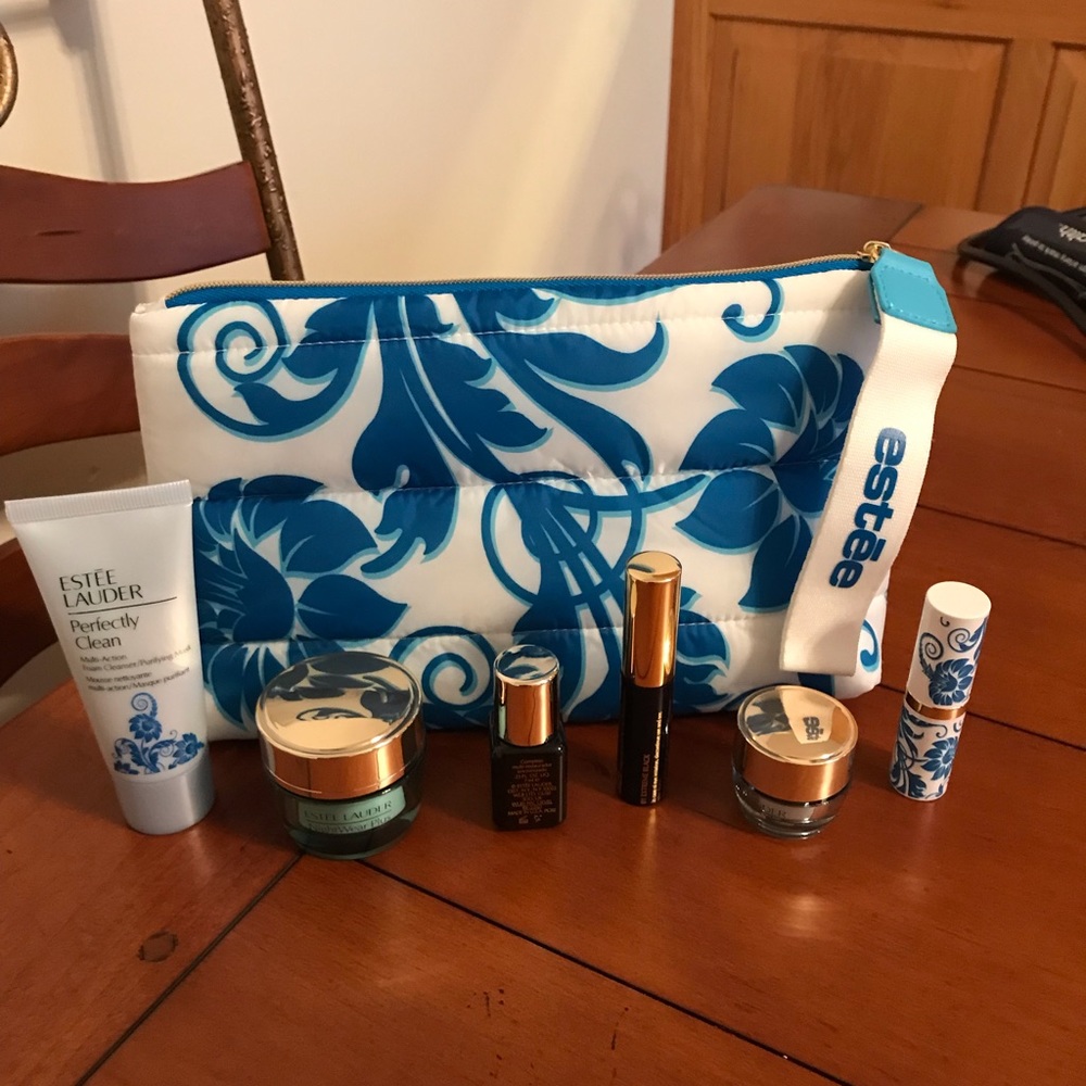 Estée Lauder makeup